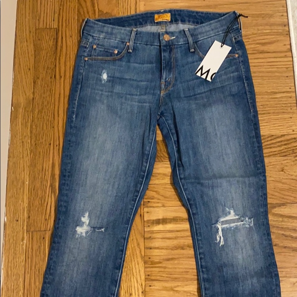 Mother ‘The Looker’ Crop Distressed Ankle Jean